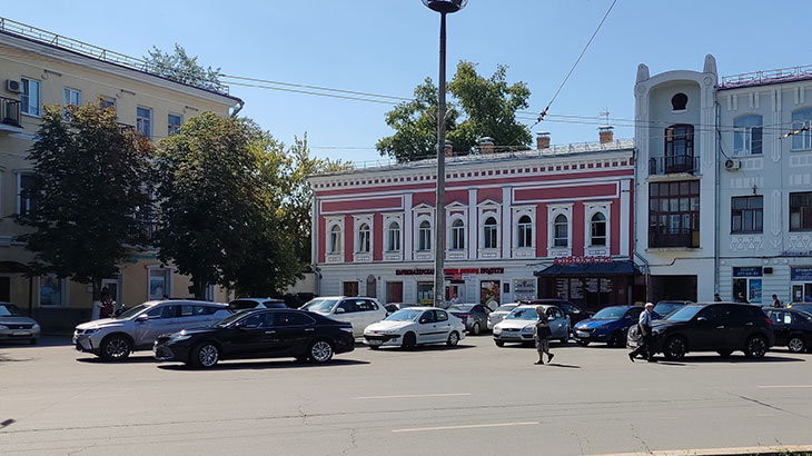 Показано здание бывшей «Самарской газеты».