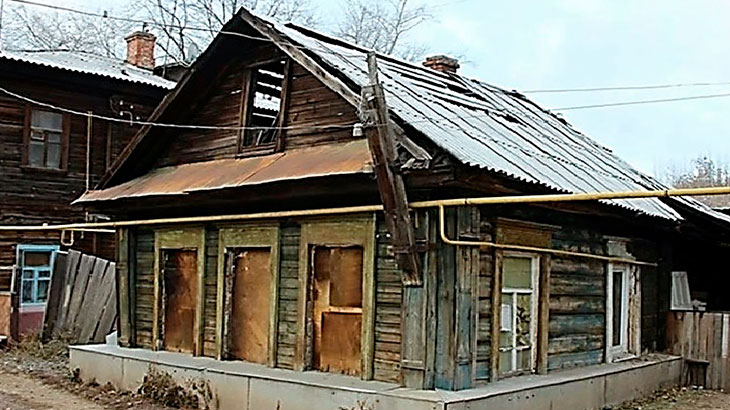 Фотография одноэтажного деревянного дома в котором, возможно, произошло стояние Зои.
