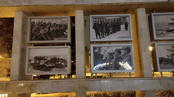 Стела Солдаты Великой Победы показаны первые фотографии.